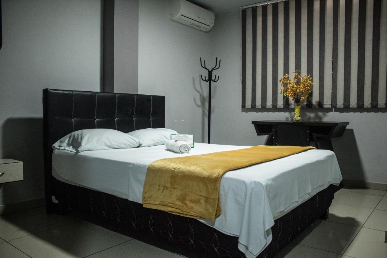 Hotel Escorial Ibague Bagian luar foto
